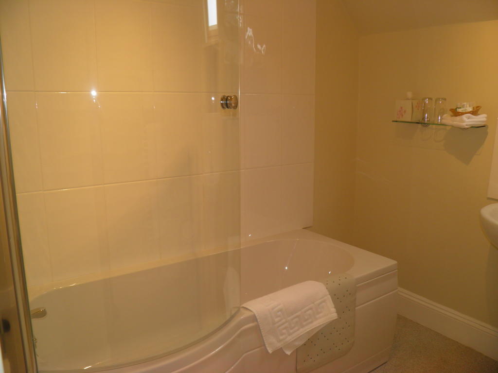 Foxcroft Bed & Breakfast Милом Номер фото